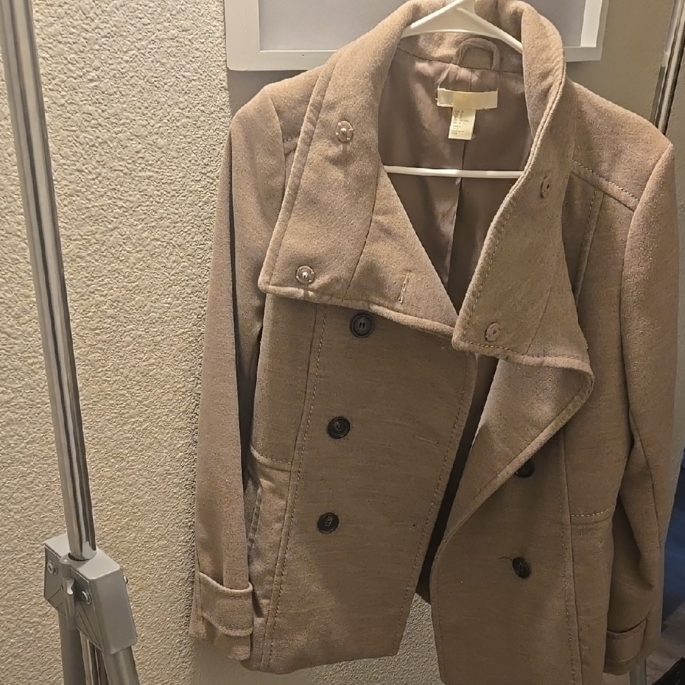 Stylish Tan Women's Peacoat